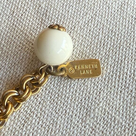 Vintage Kenneth J Lane Signed Necklace with Wood, Beads & Gold Tone Accents. - Picture 7 of 7